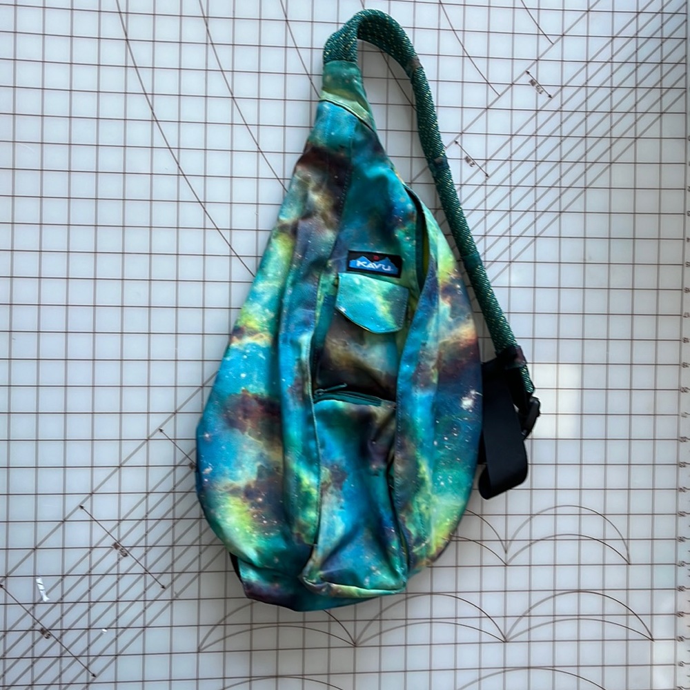 KAVU Rope Sling in HTF Galaxy Print